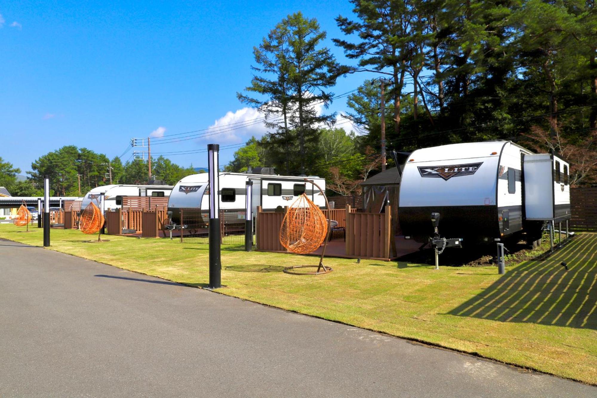Gramercy Village 山中湖 Glamping &Sauna ياماناكاكو المظهر الخارجي الصورة